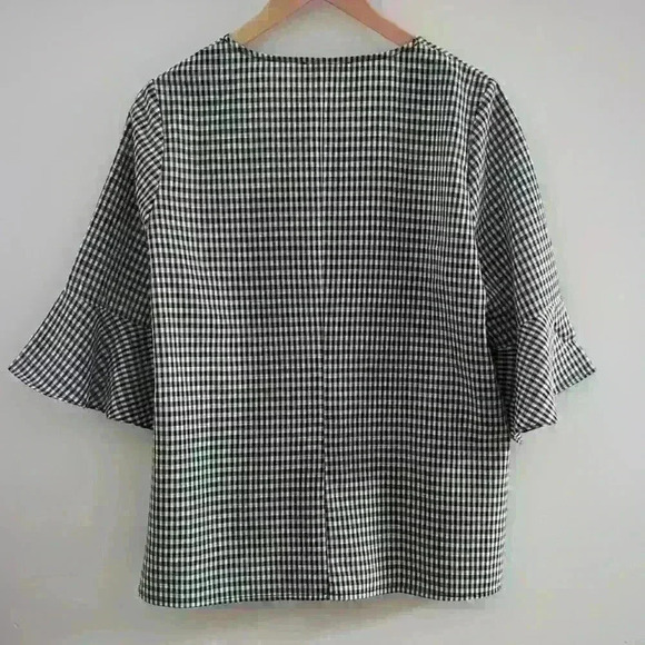 RED CORAL | Women's Black/White Checkered V-neck Bell  Sleeved Top - Picture 4 of 4